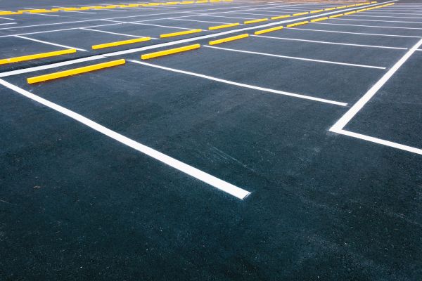 Asphalt Parking Lot Sealing in Issaquah