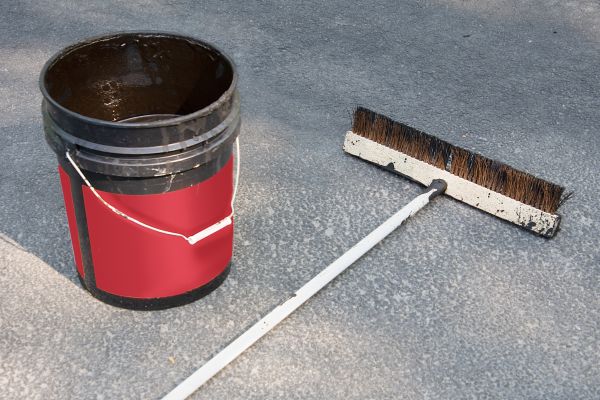 Cost of Asphalt Recoating in Issaquah