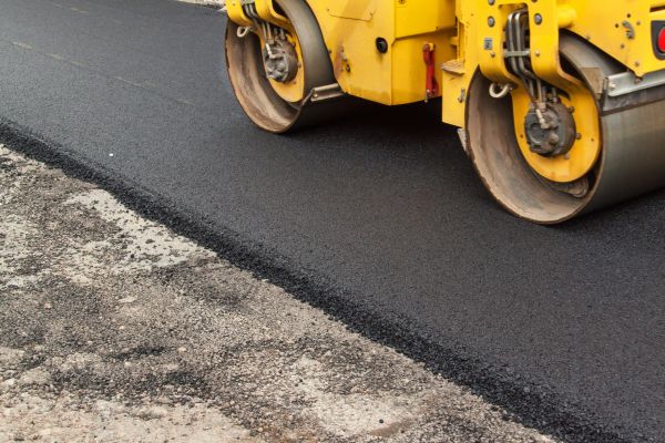Asphalt Driveway Resurfacing in Issaquah